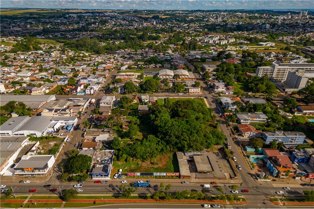 Terreno à venda, 600m² - Foto 1