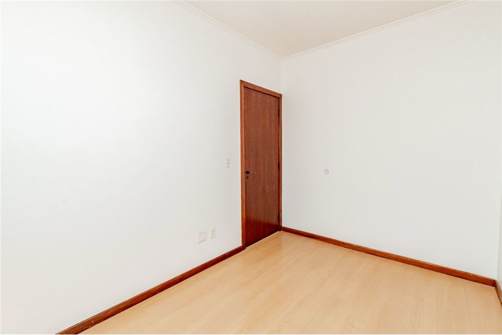 Apartamento à venda com 2 quartos, 95m² - Foto 7