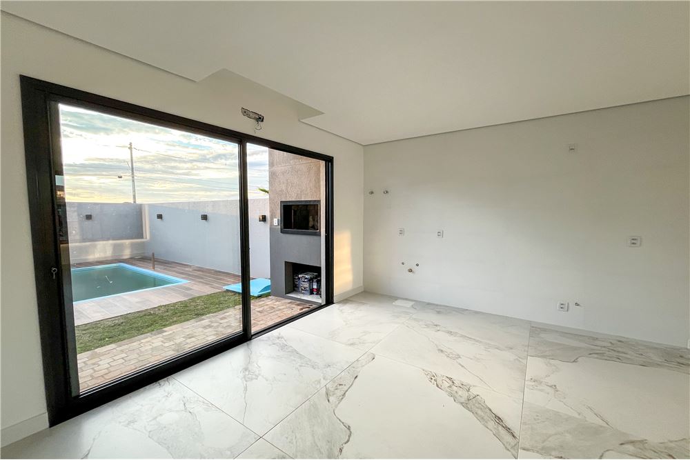 Casa à venda com 3 quartos, 114m² - Foto 7