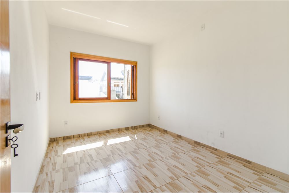 Casa à venda com 2 quartos, 300m² - Foto 14