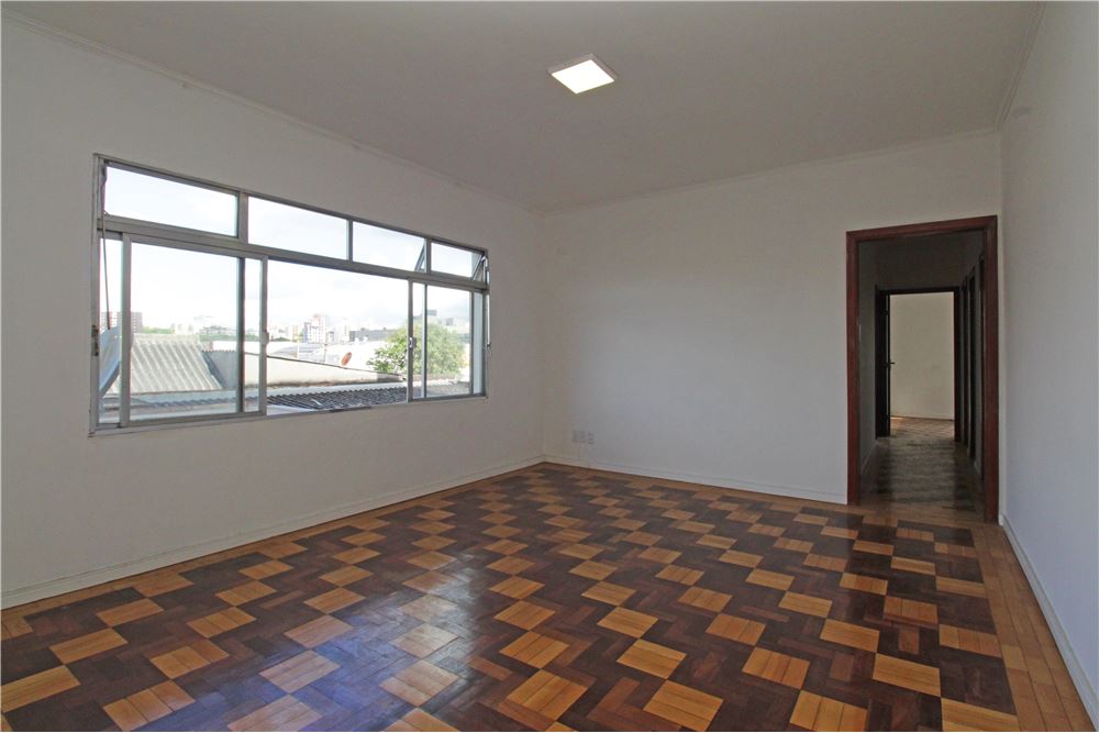 Apartamento à venda com 3 quartos, 100m² - Foto 2