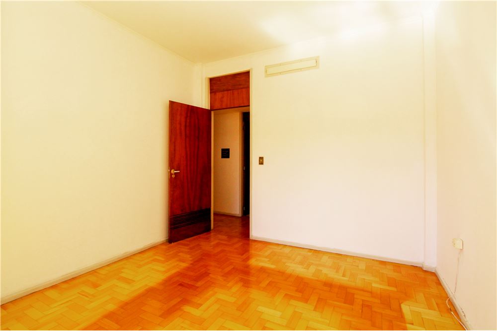 Apartamento à venda com 4 quartos, 186m² - Foto 19