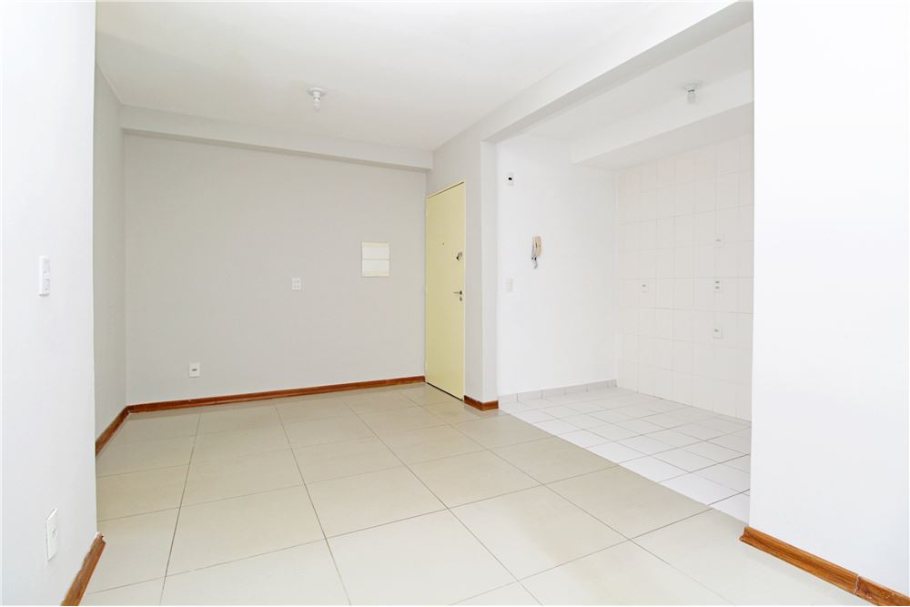 Apartamento à venda com 3 quartos, 68m² - Foto 6