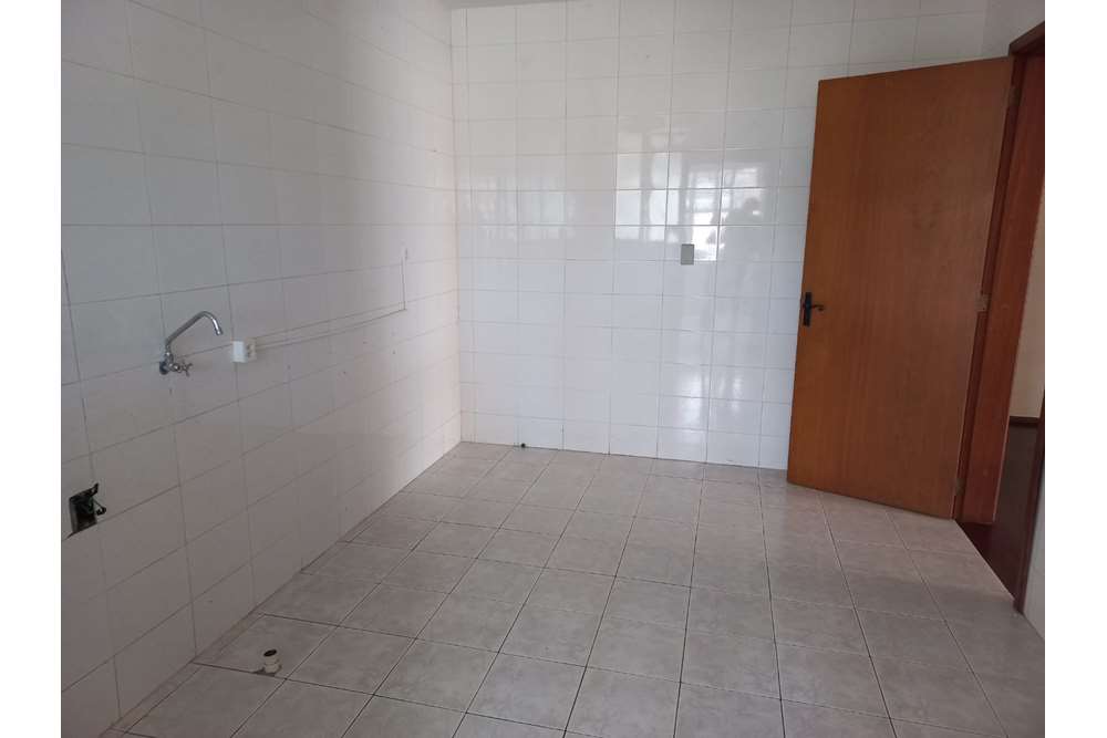 Apartamento à venda com 3 quartos, 129m² - Foto 3