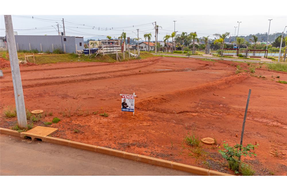 Terreno à venda, 180m² - Foto 4