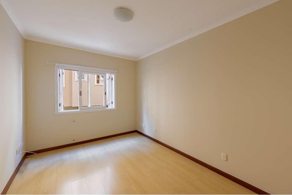 Apartamento à venda com 2 quartos, 75m² - Foto 9