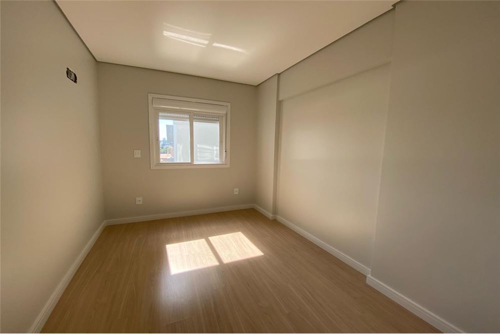 Apartamento à venda com 2 quartos, 85m² - Foto 10