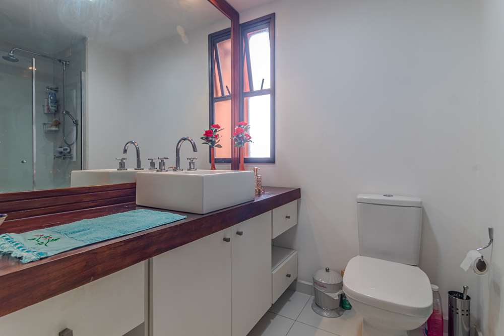 Apartamento à venda com 3 quartos, 130m² - Foto 18