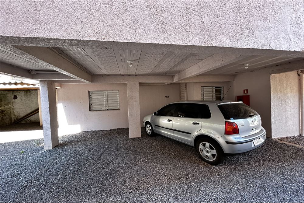 Apartamento à venda com 2 quartos, 70m² - Foto 13