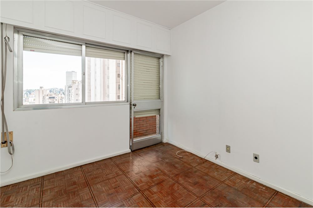 Apartamento à venda com 3 quartos, 187m² - Foto 8