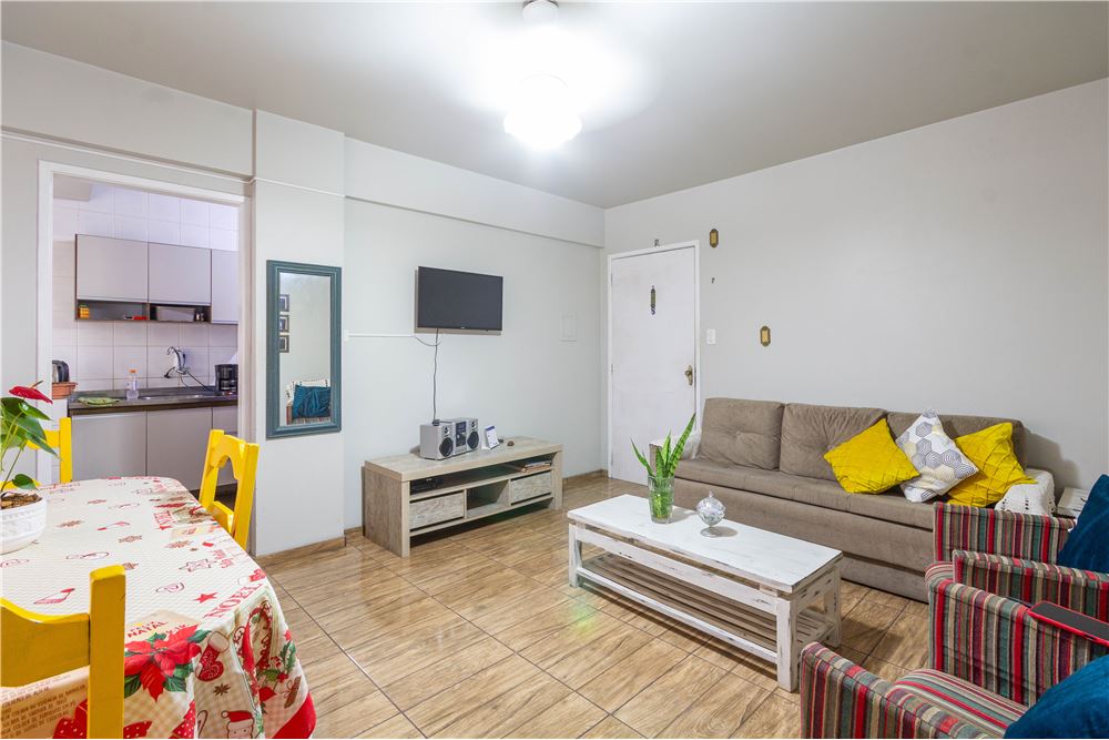 Apartamento à venda com 1 quarto, 60m² - Foto 10