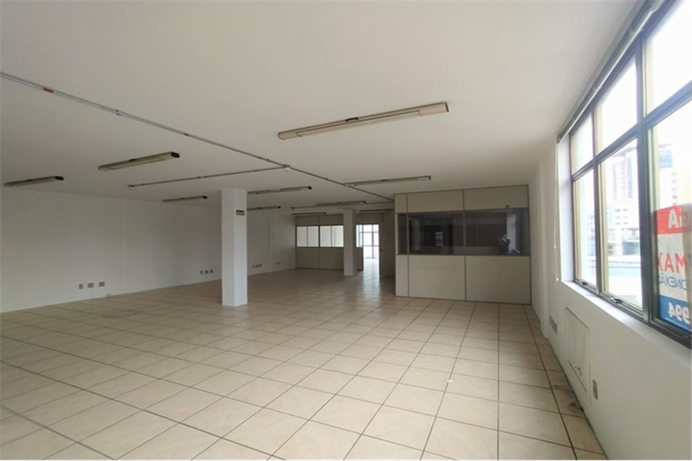 Loja-Salão para alugar, 207m² - Foto 11