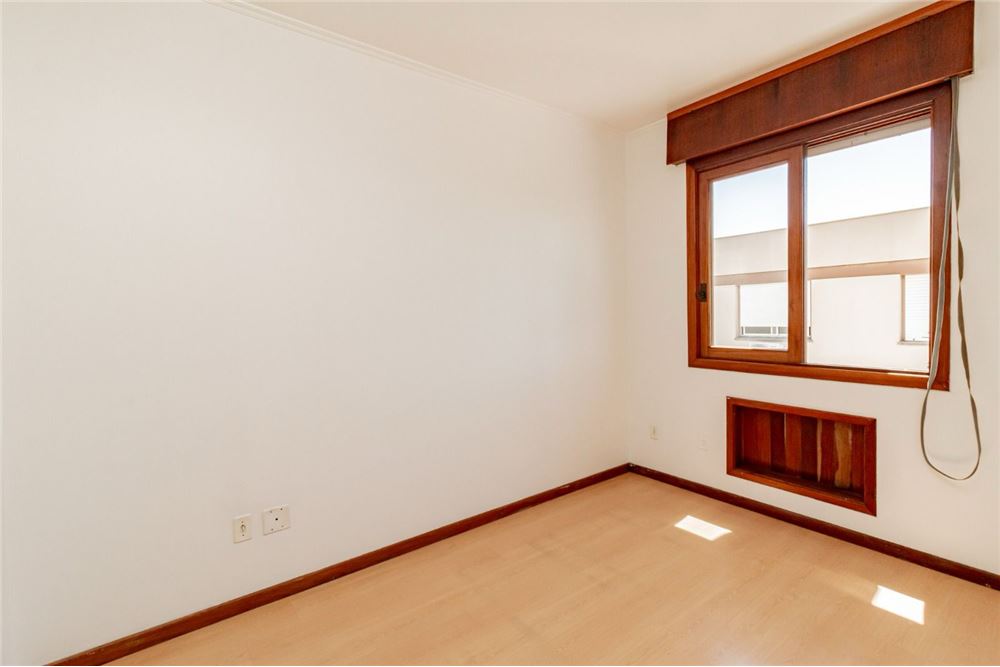 Apartamento à venda com 2 quartos, 95m² - Foto 8