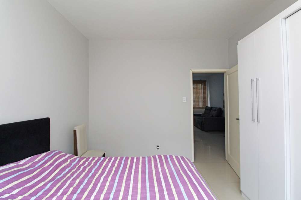 Apartamento à venda com 2 quartos, 65m² - Foto 10