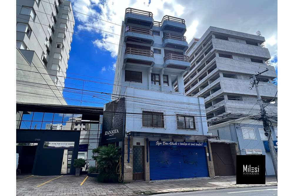 Cobertura à venda com 3 quartos, 226m² - Foto 3