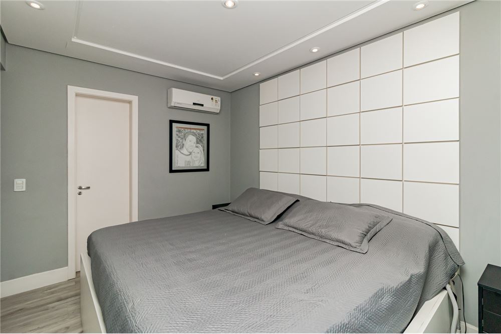 Apartamento à venda com 3 quartos, 112m² - Foto 17