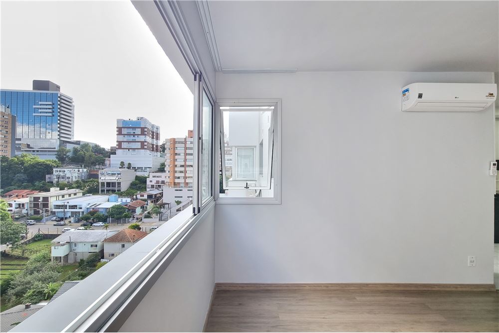 Apartamento à venda com 2 quartos, 106m² - Foto 7