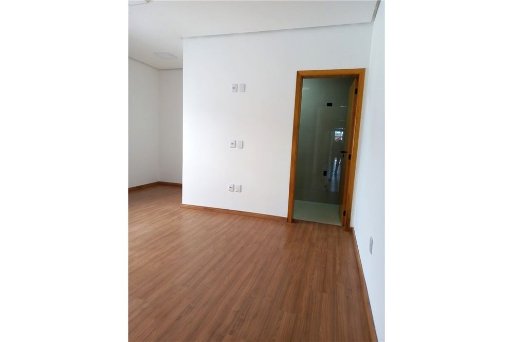 Casa à venda com 3 quartos, 144m² - Foto 18