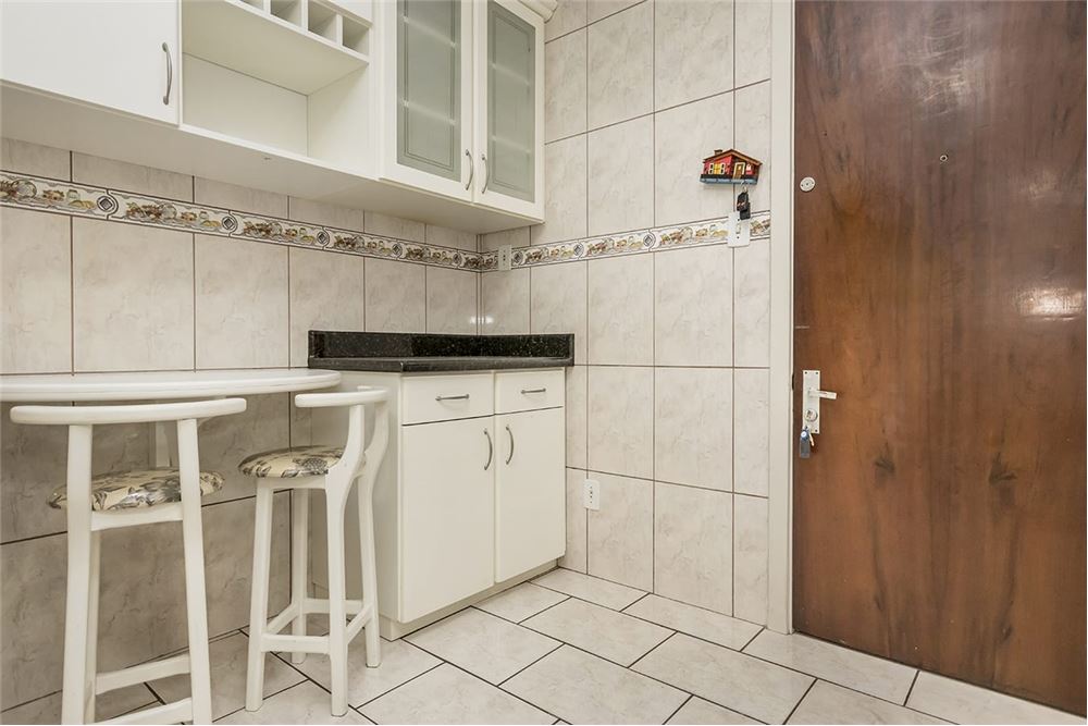 Apartamento à venda com 3 quartos, 119m² - Foto 20