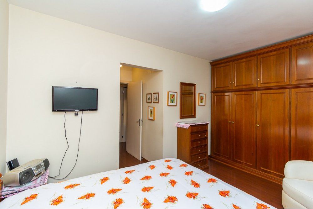 Apartamento à venda com 3 quartos, 123m² - Foto 10