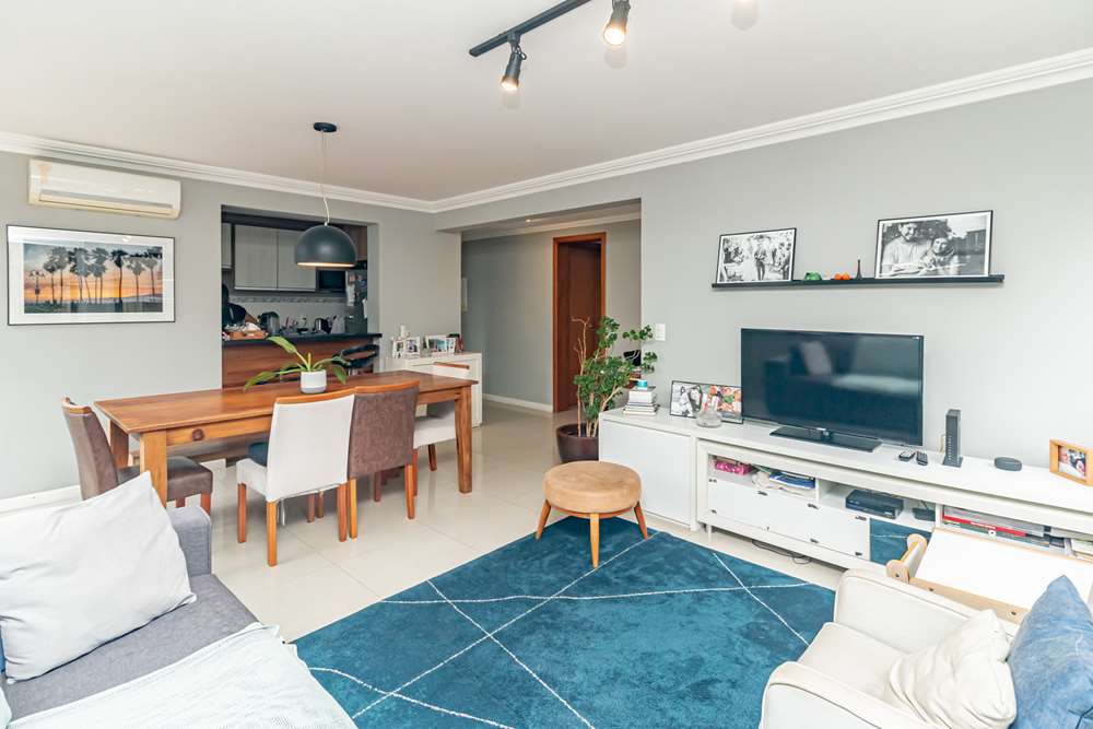 Apartamento à venda com 2 quartos, 109m² - Foto 5