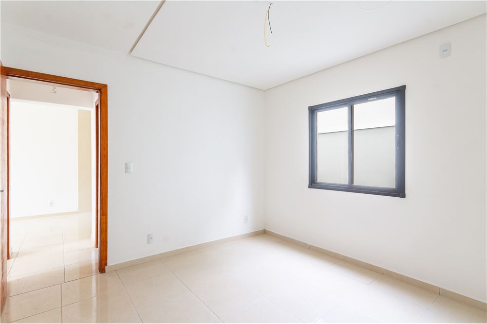 Apartamento à venda com 2 quartos, 77m² - Foto 13