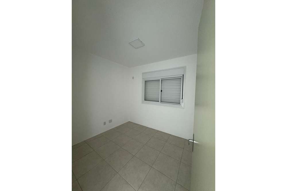 Apartamento à venda com 2 quartos, 84m² - Foto 11