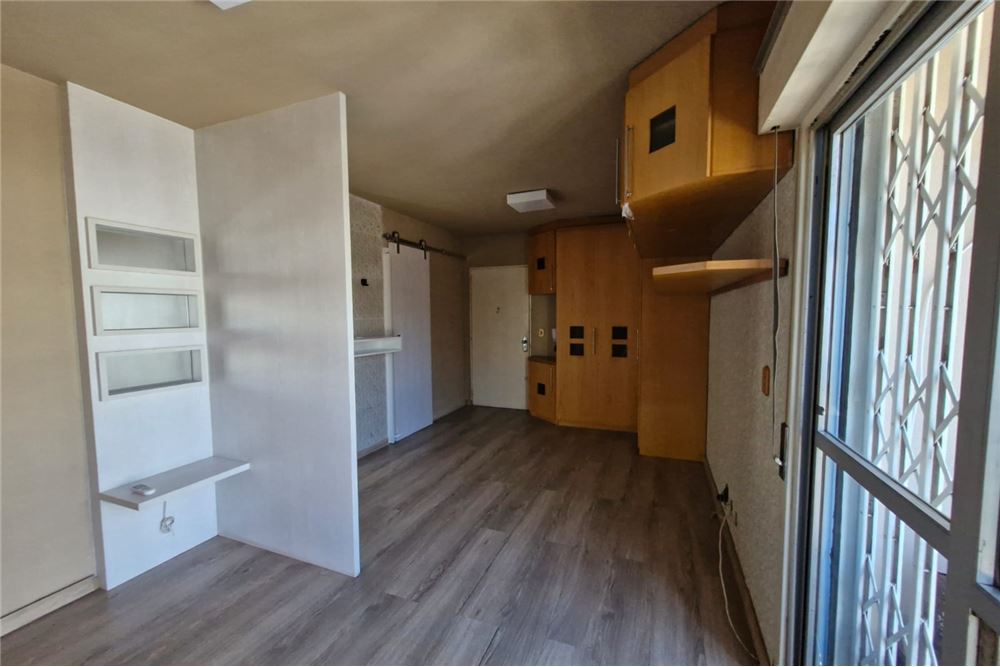 Apartamento à venda com 1 quarto, 41m² - Foto 10