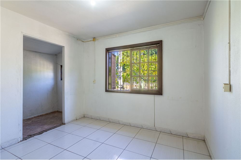 Casa à venda com 3 quartos, 300m² - Foto 12