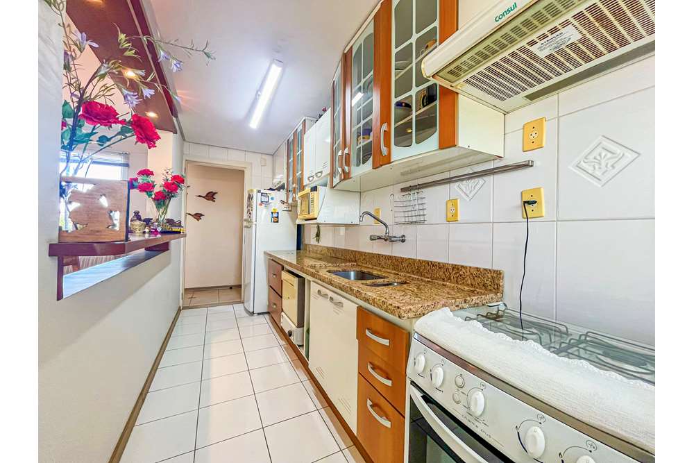 Apartamento à venda com 3 quartos, 121m² - Foto 19