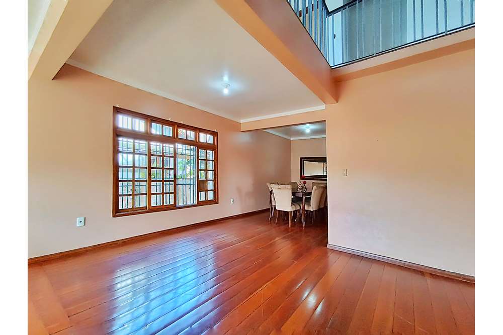 Casa à venda com 4 quartos, 500m² - Foto 12