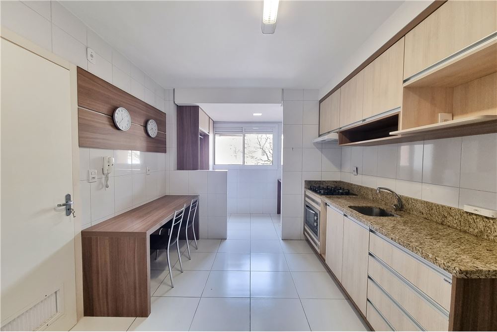 Apartamento à venda com 2 quartos, 104m² - Foto 6