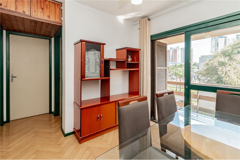 Apartamento à venda com 2 quartos, 72m² - Foto 17