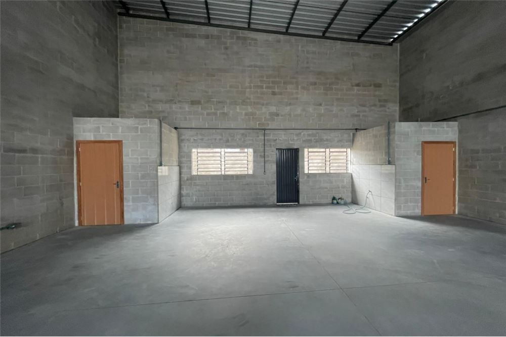 Loja-Salão para alugar, 240m² - Foto 4