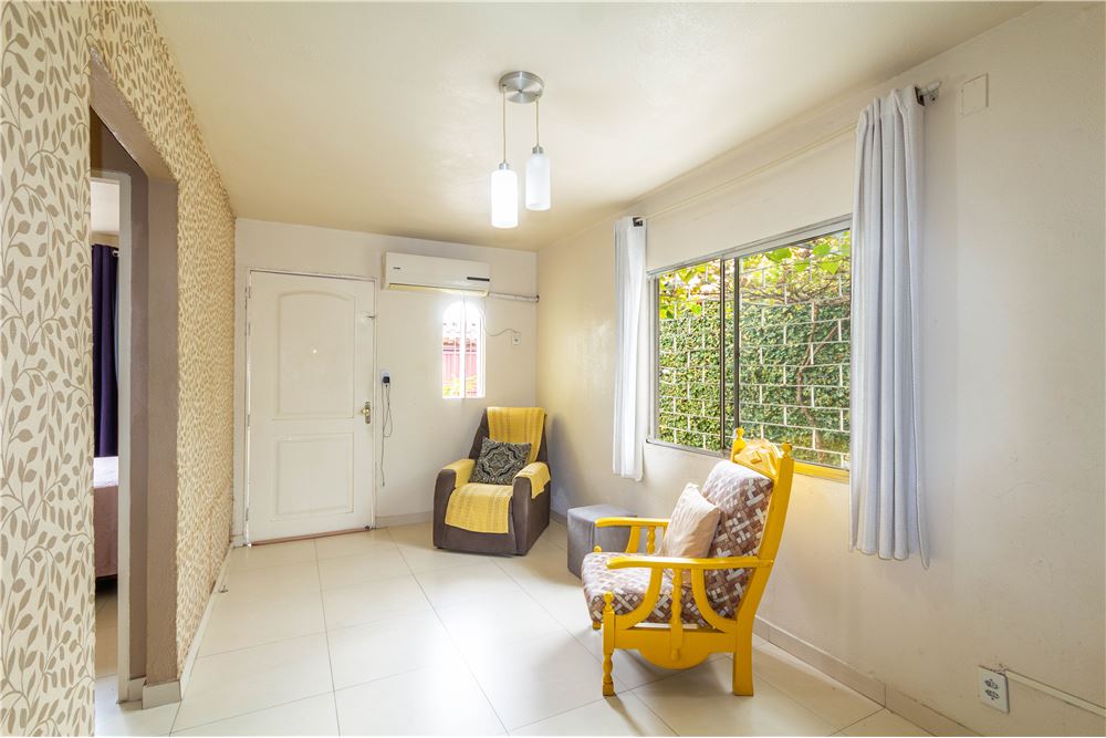 Casa à venda com 3 quartos, 300m² - Foto 17