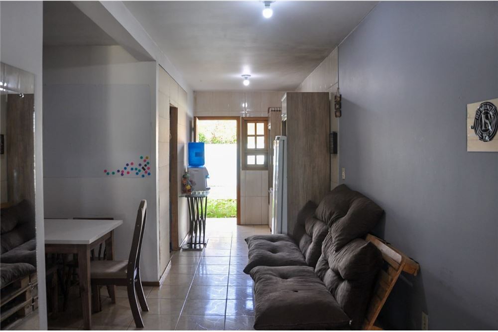 Casa à venda com 2 quartos, 150m² - Foto 3