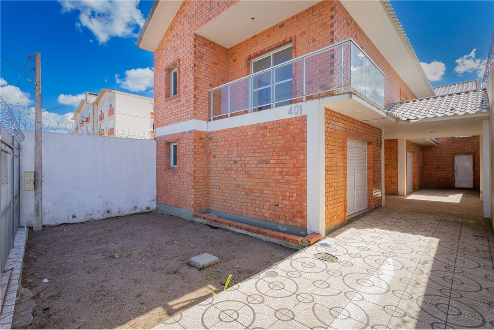 Casa à venda com 3 quartos, 364m² - Foto 2