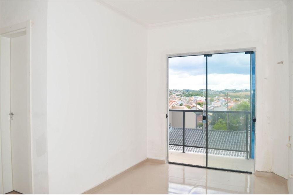 Apartamento à venda com 2 quartos, 60m² - Foto 3