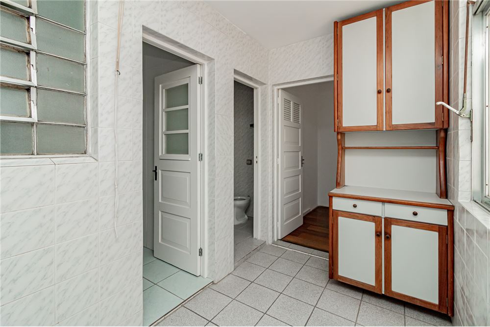 Apartamento à venda com 3 quartos, 187m² - Foto 17