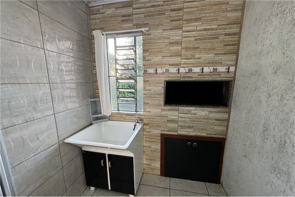 Casa à venda com 2 quartos, 75m² - Foto 14