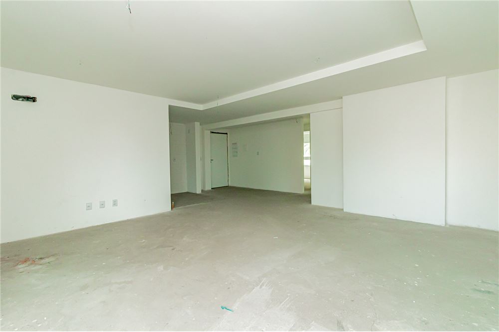 Apartamento à venda com 3 quartos, 237m² - Foto 7