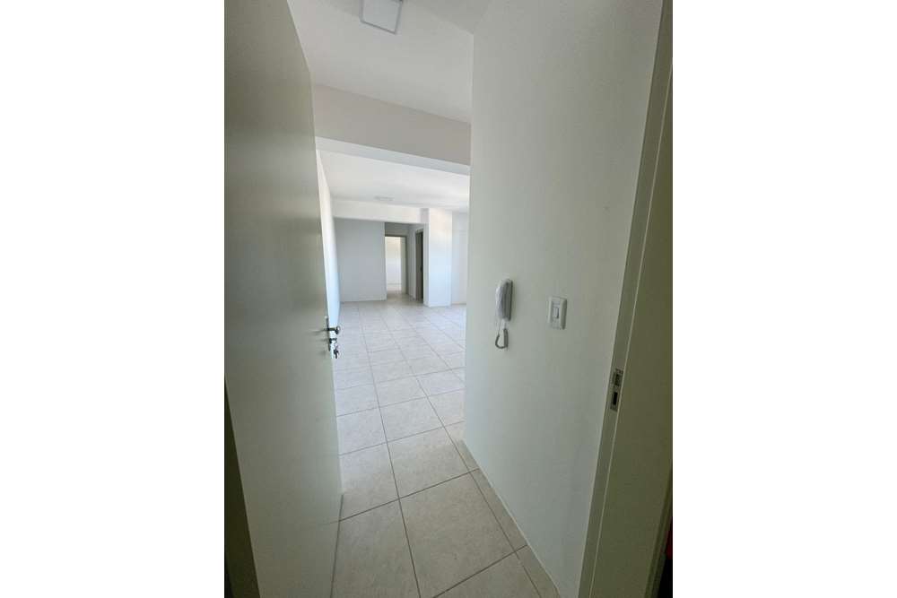 Apartamento à venda com 2 quartos, 84m² - Foto 13