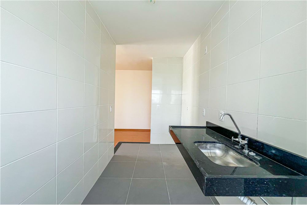 Apartamento à venda com 2 quartos, 44m² - Foto 10