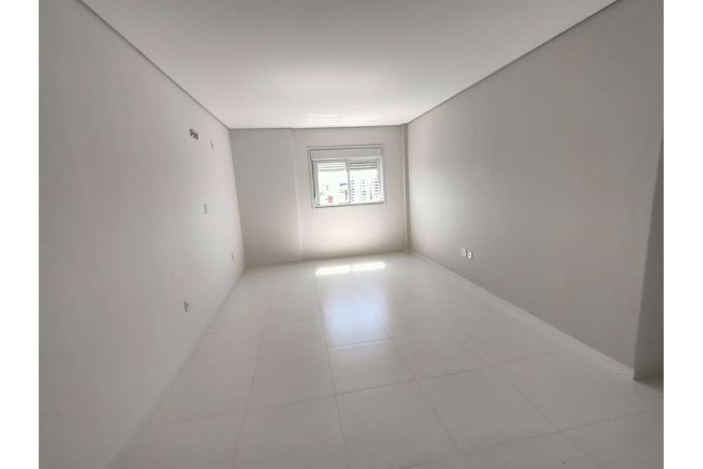 Apartamento para alugar com 1 quarto, 136m² - Foto 7