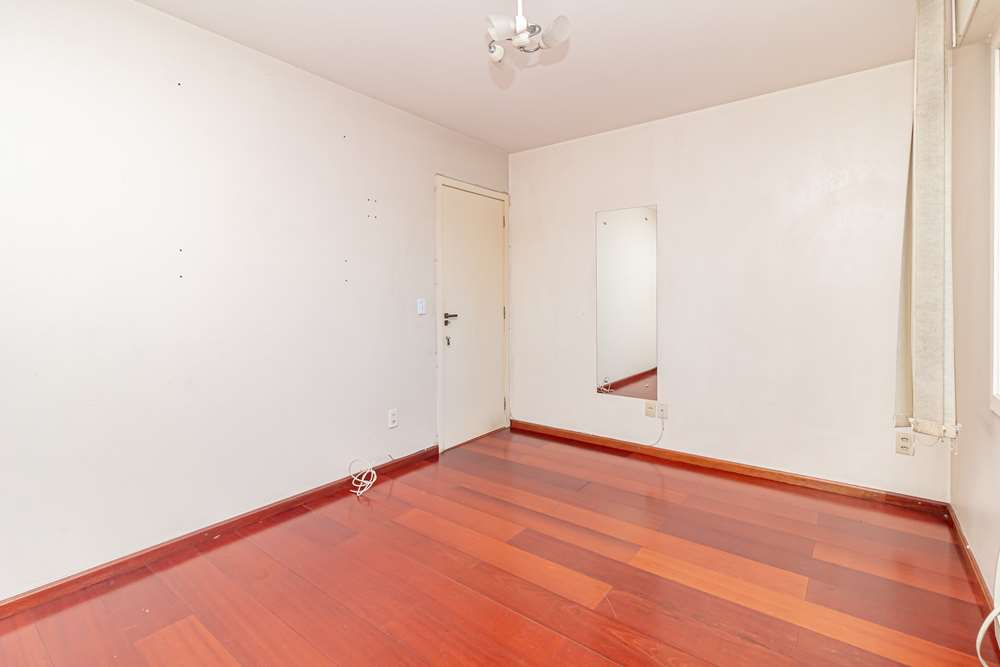 Apartamento à venda com 2 quartos, 85m² - Foto 11