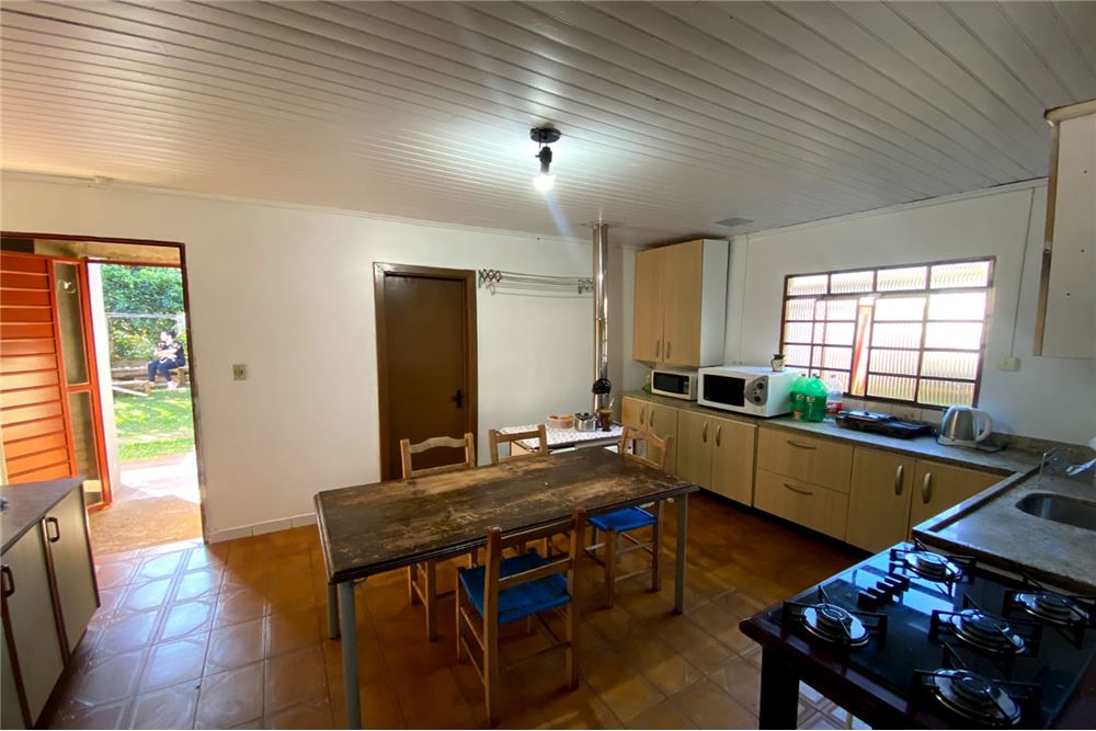 Casa à venda com 1 quarto, 550m² - Foto 7