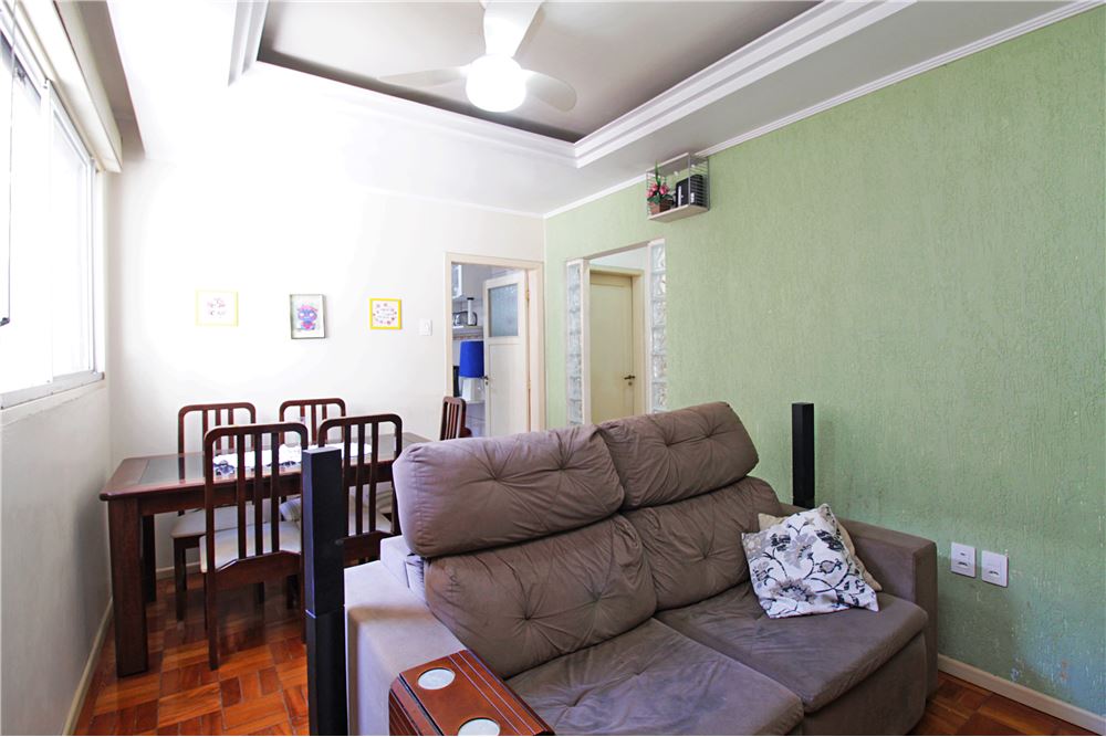 Apartamento à venda com 2 quartos, 85m² - Foto 2