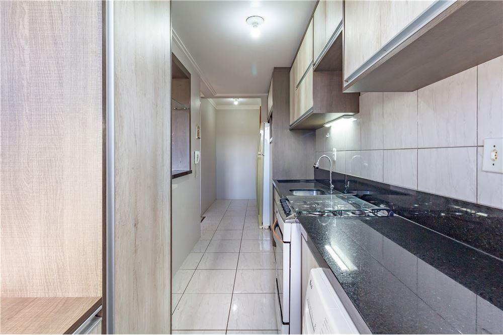 Apartamento à venda com 2 quartos, 49m² - Foto 4