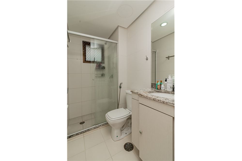 Apartamento à venda com 2 quartos, 90m² - Foto 18