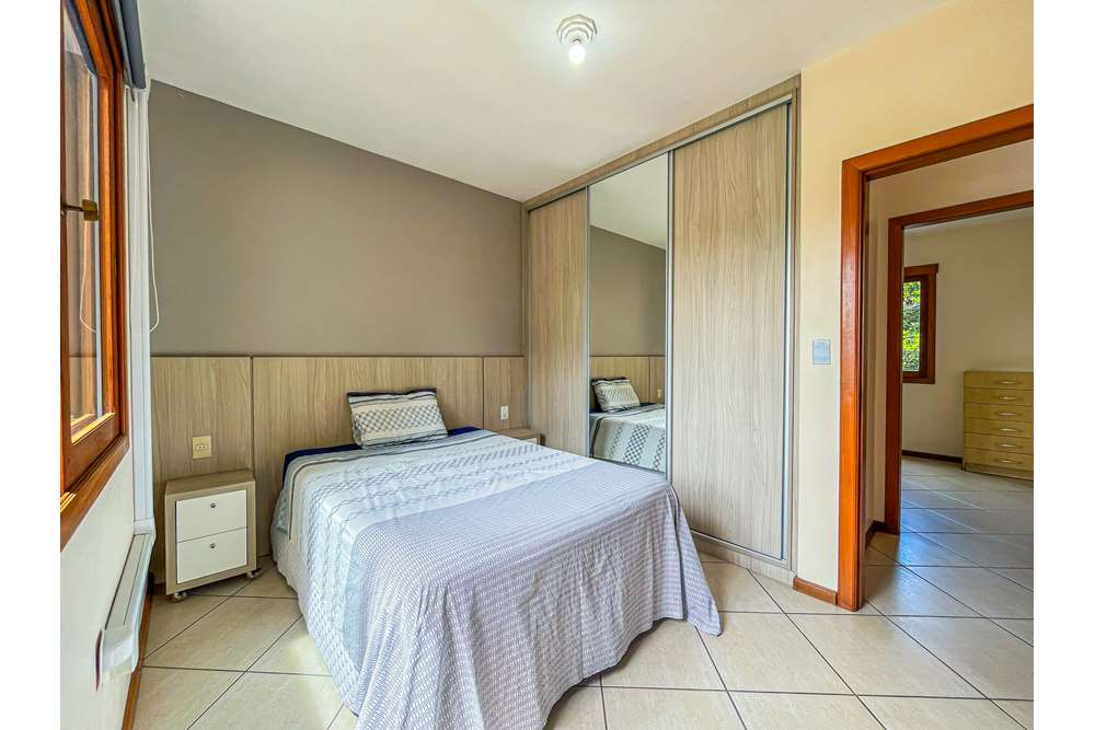 Apartamento à venda com 2 quartos, 65m² - Foto 9